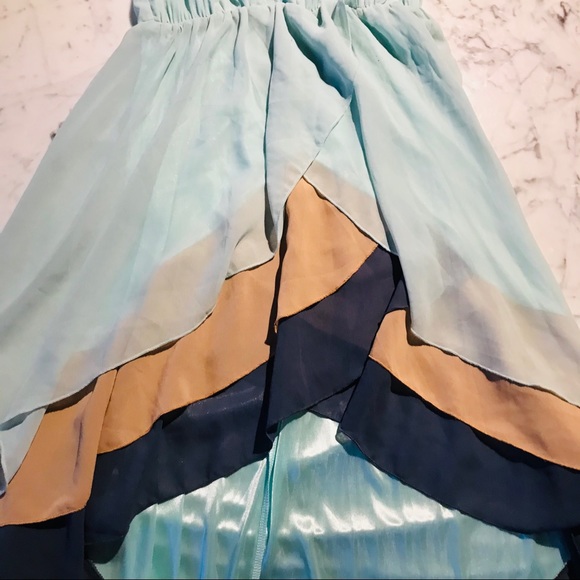 NEW High Low Dress - Picture 3 of 8